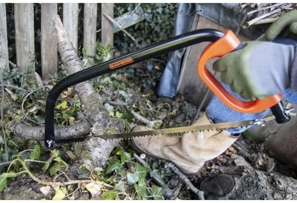 مجموعه اره دو تکه Black & Decker شامل اره کمانی 21 اینچی و اره تاشو 7.5 اینچی، نارنجی مجموعه اره دو تکه Black & Decker شامل اره کمانی 21 اینچی و اره تاشو 7.5 اینچی، نارنجی