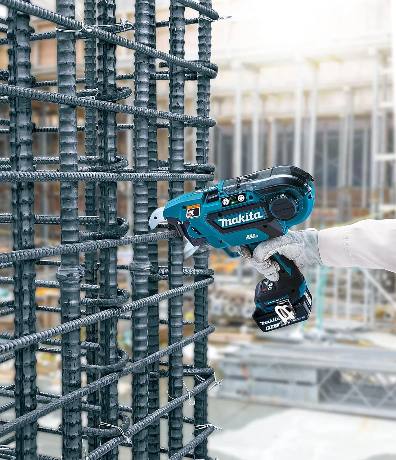 ابزار برش میلگرد شارژی ماکیتا مدل DTR181ZJ، 18 ولت، لیتیوم-یون LXT، براشلس، عرضه شده در کیف Makpac (بدون باتری و شارژر) ابزار برش میلگرد شارژی ماکیتا مدل DTR181ZJ، 18 ولت، لیتیوم-یون LXT، براشلس، عرضه شده در کیف Makpac (بدون باتری و شارژر)