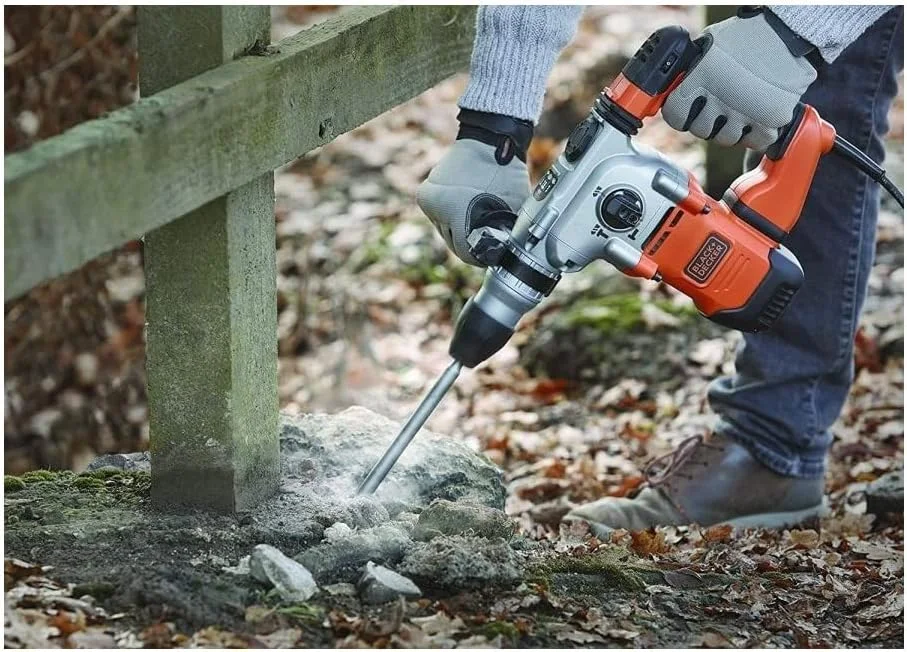 دریل چکشی عمودی بلک اند دکر مدل BEHS03K-QS با توان 1250 وات