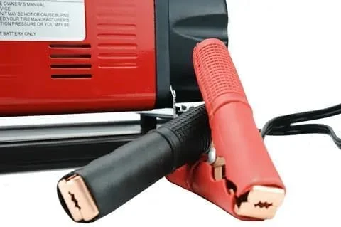 کمپرسور هوای قابل حمل، حداکثر فشار 150 PSI، با شیلنگ لاستیکی با رهاسازی سریع و فشارسنج، قرمز کمپرسور هوای قابل حمل، حداکثر فشار 150 PSI، با شیلنگ لاستیکی با رهاسازی سریع و فشارسنج، قرمز