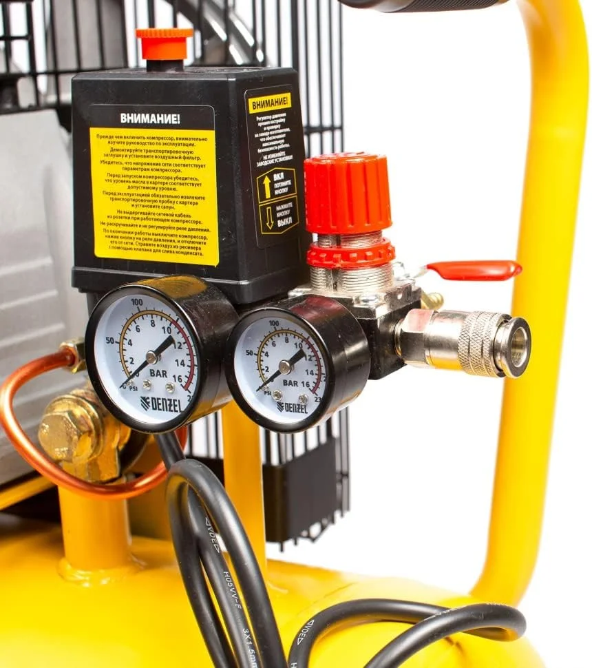 کمپرسور هوا تسمه ای BCI2300/50، 2.3 کیلووات، 50 لیتر، 400 لیتر در دقیقه// Denzel