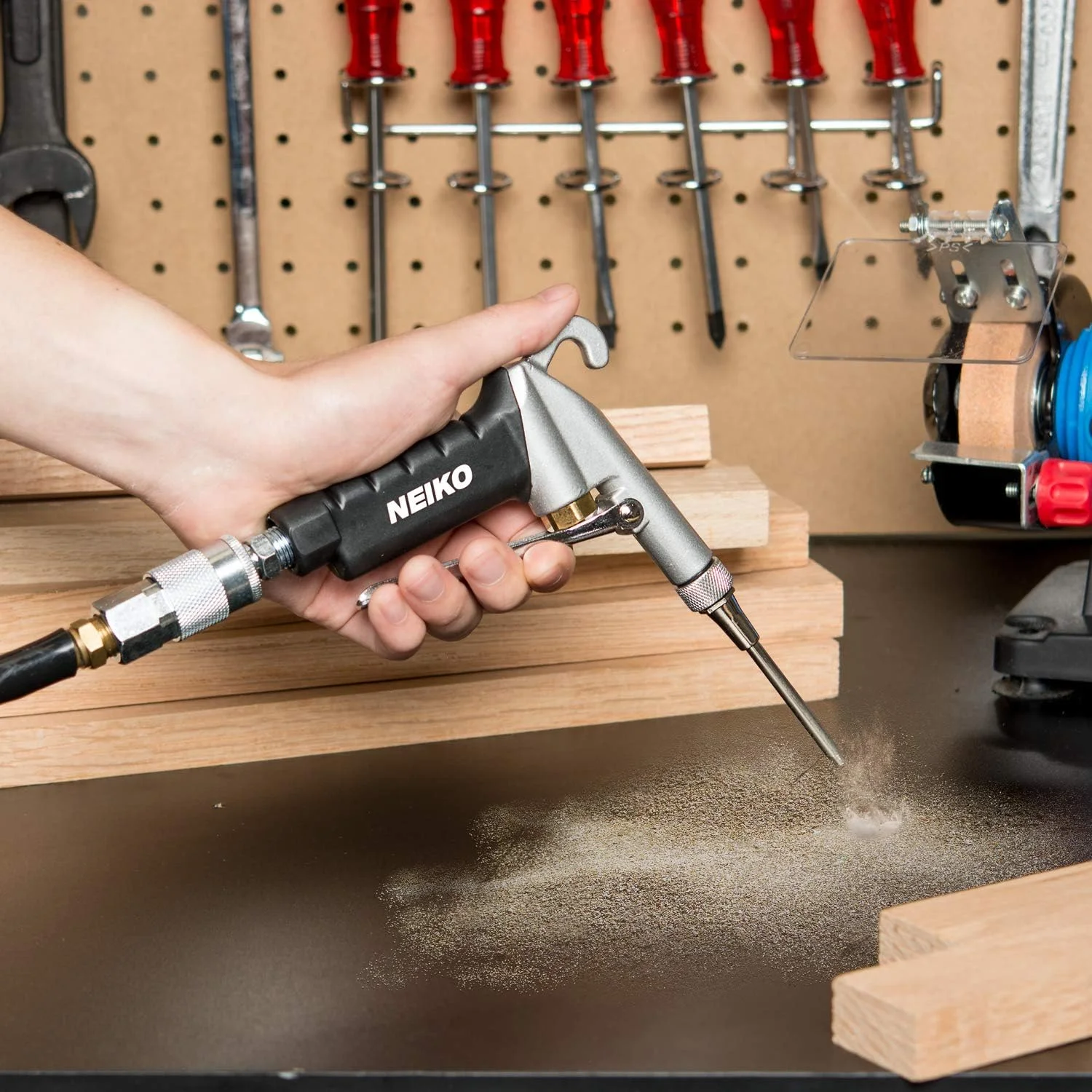 تفنگ بادی پرقدرت NEIKO 31121A | 3 عدد نازل بادی پنوماتیک | تفنگ گرد و غبار | لوازم جانبی کمپرسور تفنگ بادی | ¼ اینچ تفنگ بادی پرقدرت NEIKO 31121A | 3 عدد نازل بادی پنوماتیک | تفنگ گرد و غبار | لوازم جانبی کمپرسور تفنگ بادی | ¼ اینچ