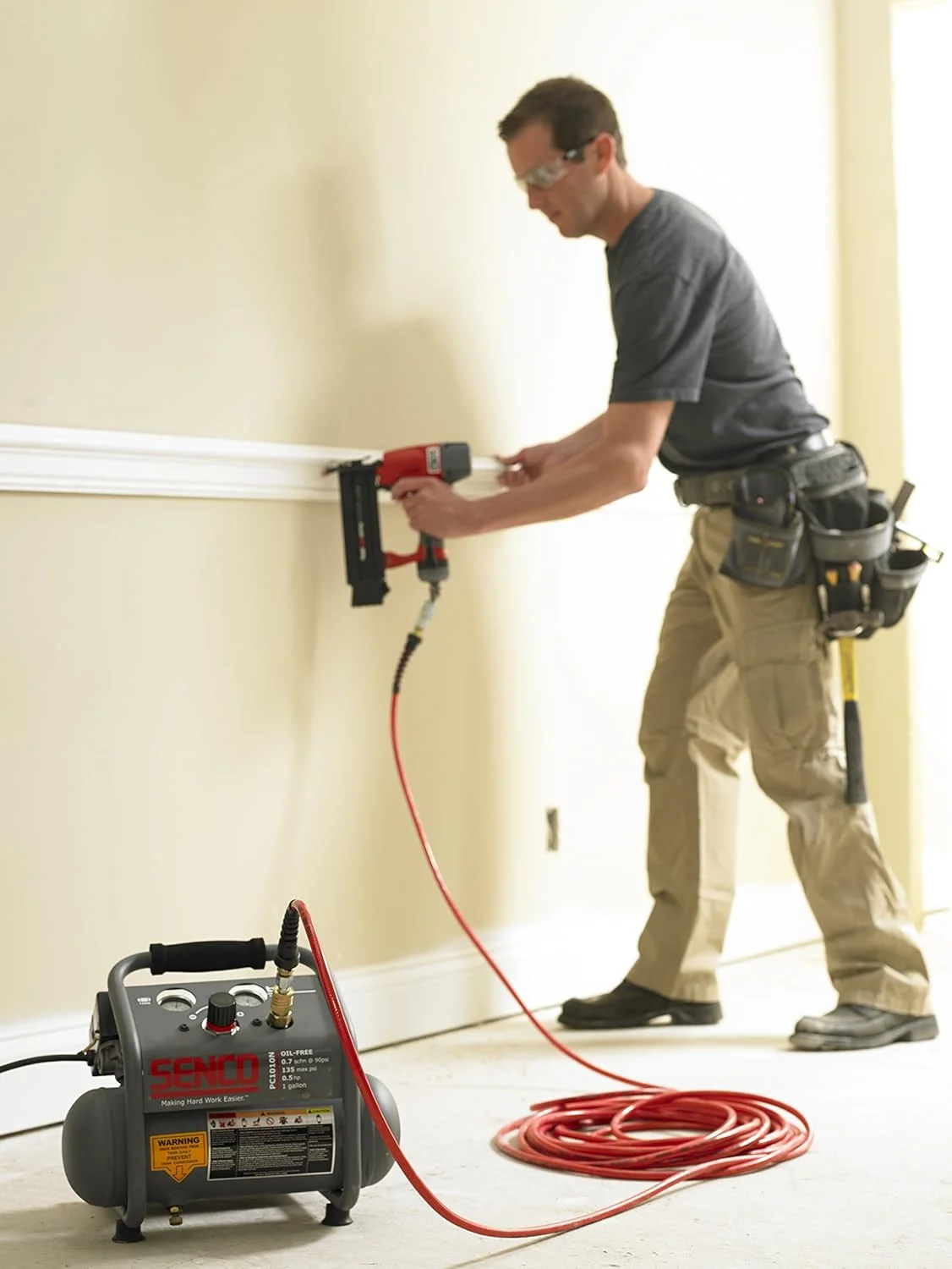 کمپرسور سوسیسی قابل حمل سنکو PC1010N با قدرت 1/2 اسب بخار، مناسب برای پرداخت و تریم، خاکستری