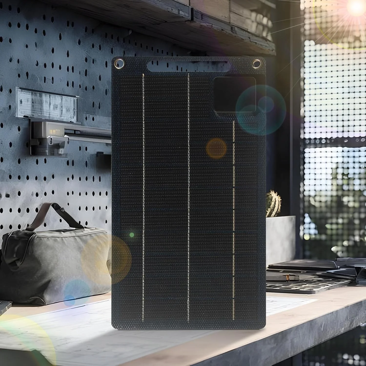 پنل خورشیدی قابل حمل 100 وات برای کمپینگ، شارژر تلفن همراه برای دوچرخه سواری کوهستانی | ضدآب برای سفر در فضای باز، خانه سیار، ساحل، قایق سواری، کوله گردی، شکار، جشنواره و پیاده روی