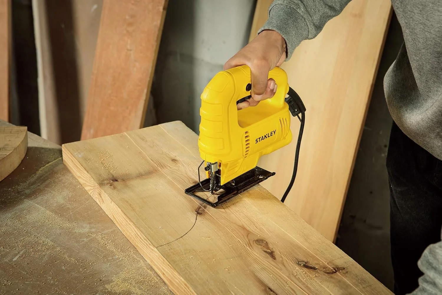 اره عمود بر استنلی، 450 وات، سرعت متغیر، سیم دار، برای برش چوب، ورق فلز و پلاستیک، زرد/مشکی - Sj45-B5