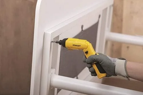 جعبه ابزار پیچ گوشتی شارژی 4 ولت استنلی مدل Scs4K-B5، 1 عدد