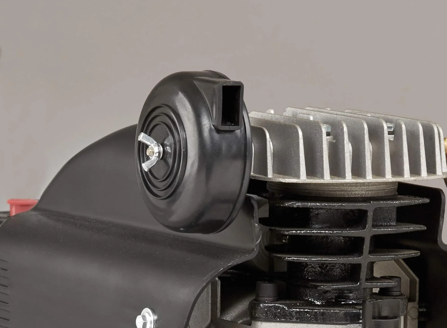 کمپرسور هوا استنلی، مخزن 24 لیتری، 1500 وات، حداکثر فشار 8 بار، خاموش شدن خودکار، دسته لاستیکی و چرخ های حمل و نقل، طراحی قابل حمل، D211/8/24 کمپرسور هوا استنلی، مخزن 24 لیتری، 1500 وات، حداکثر فشار 8 بار، خاموش شدن خودکار، دسته لاستیکی و چرخ های حمل و نقل، طراحی قابل حمل، D211/8/24