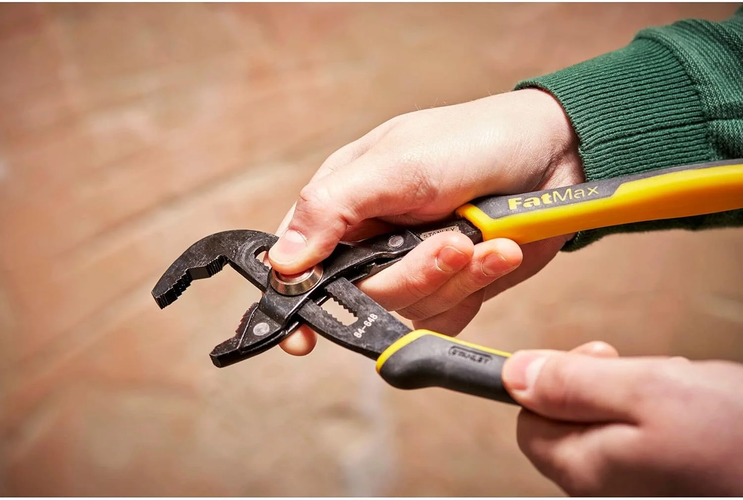 انبر کلاغی 10 اینچی چند منظوره استنلی مدل FATMAX 0-84-648