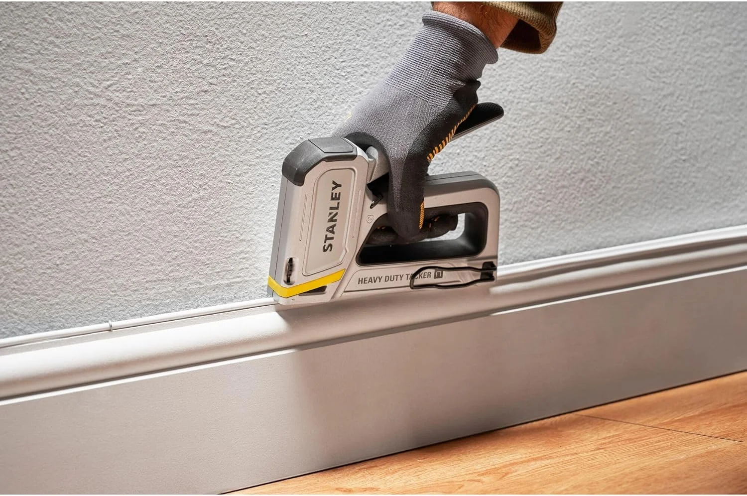 منگنه کوب و میخکوب سنگین استنلی مدل STHT70250