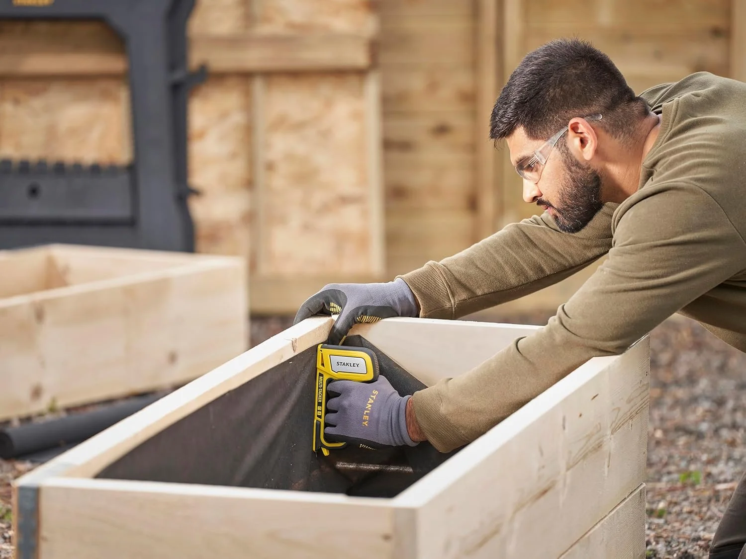 منگنه کوب چند منظوره 2 در 1 استنلی مدل STHT70440-0