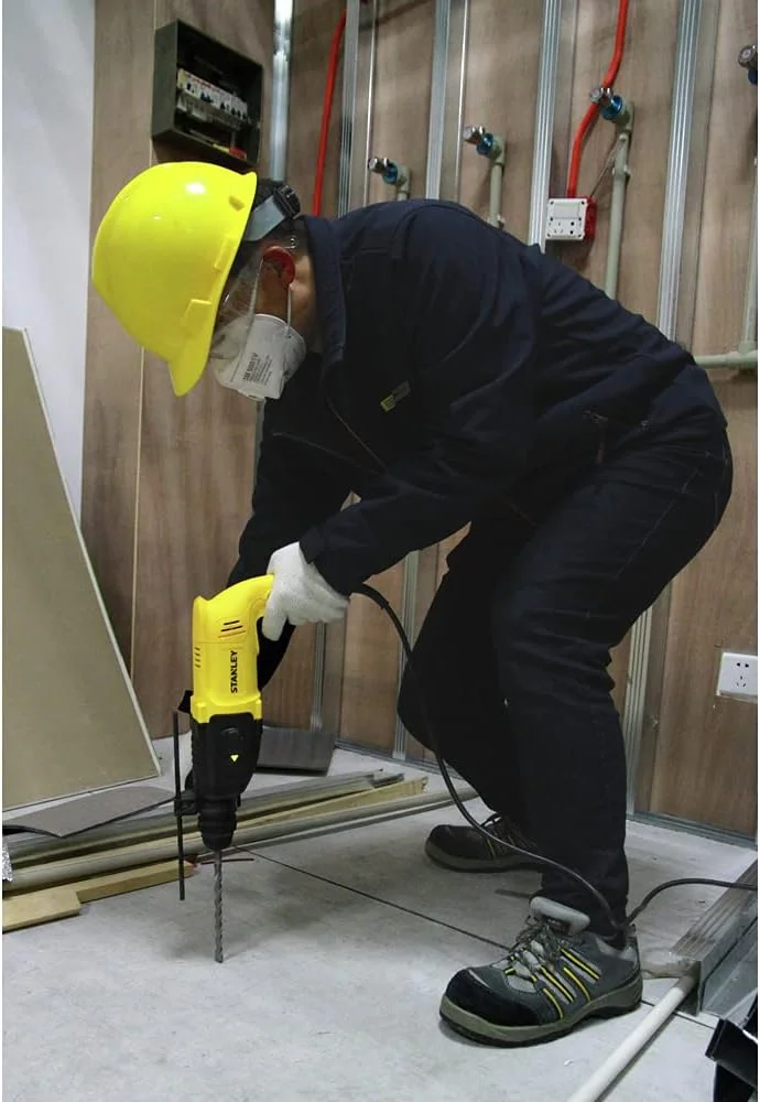 ابزار برقی استنلی، دریل چکشی SDS-Plus سه حالته 24 میلی‌متری 780 وات به همراه جعبه ابزار، مدل SHR243K-B5