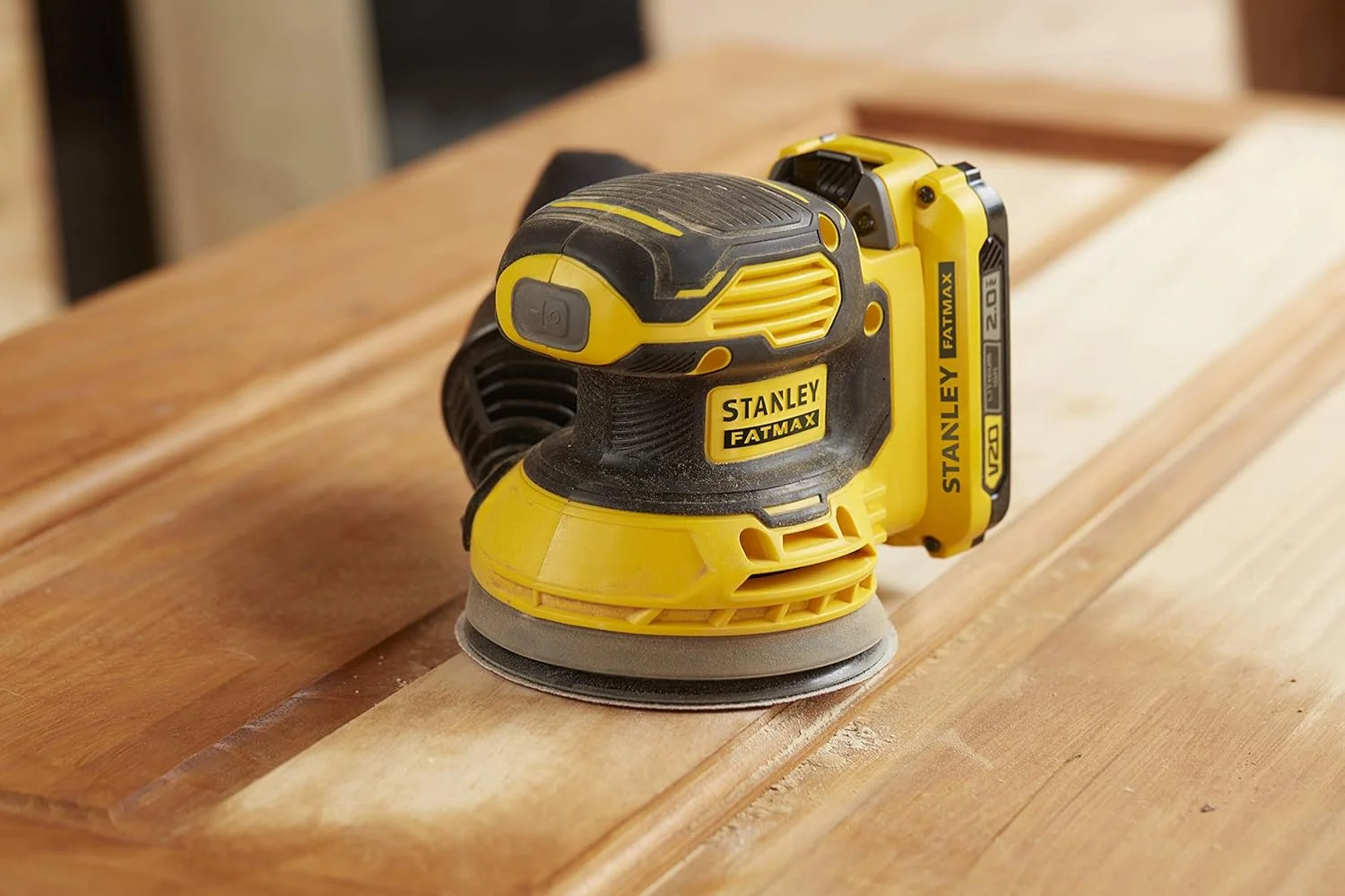 سنباده لرزان گرد V20 18 ولت استنلی مدل SFMCW220B-XJ (بدون باتری/شارژر) سنباده لرزان گرد V20 18 ولت استنلی مدل SFMCW220B-XJ (بدون باتری/شارژر)