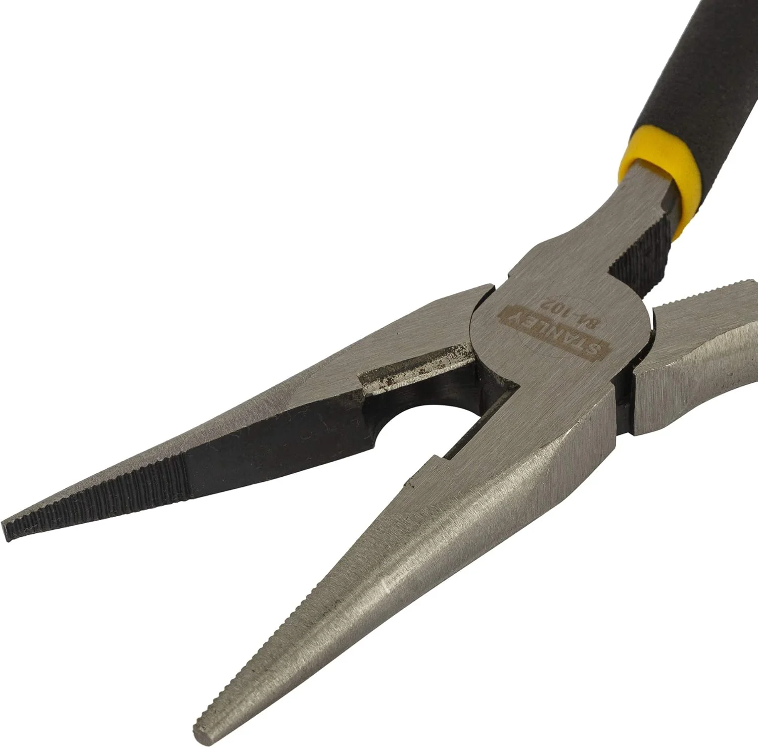 انبر دم باریک 203 میلی‌متری استنلی مدل 84-102، طراحی اتصال ثابت مناسب برای خم کردن، چرخاندن و برش، ساخته شده از فولاد آهنگری شده، دسته روکش شده مقاوم در برابر روغن برای راحتی در دست، مطابق با مشخصات ANSI