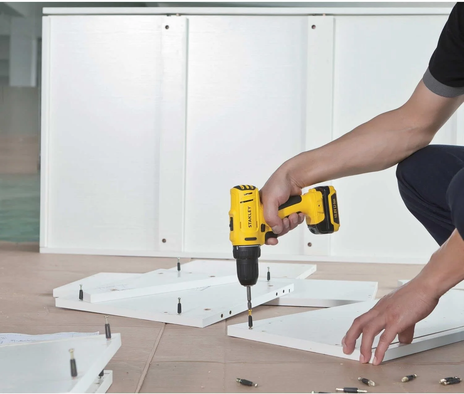 دریل پیچ گوشتی شارژی استنلی 10.8 ولت 1.5 آمپر لیتیوم-یون مدل SCD12S2 دریل پیچ گوشتی شارژی استنلی 10.8 ولت 1.5 آمپر لیتیوم-یون مدل SCD12S2