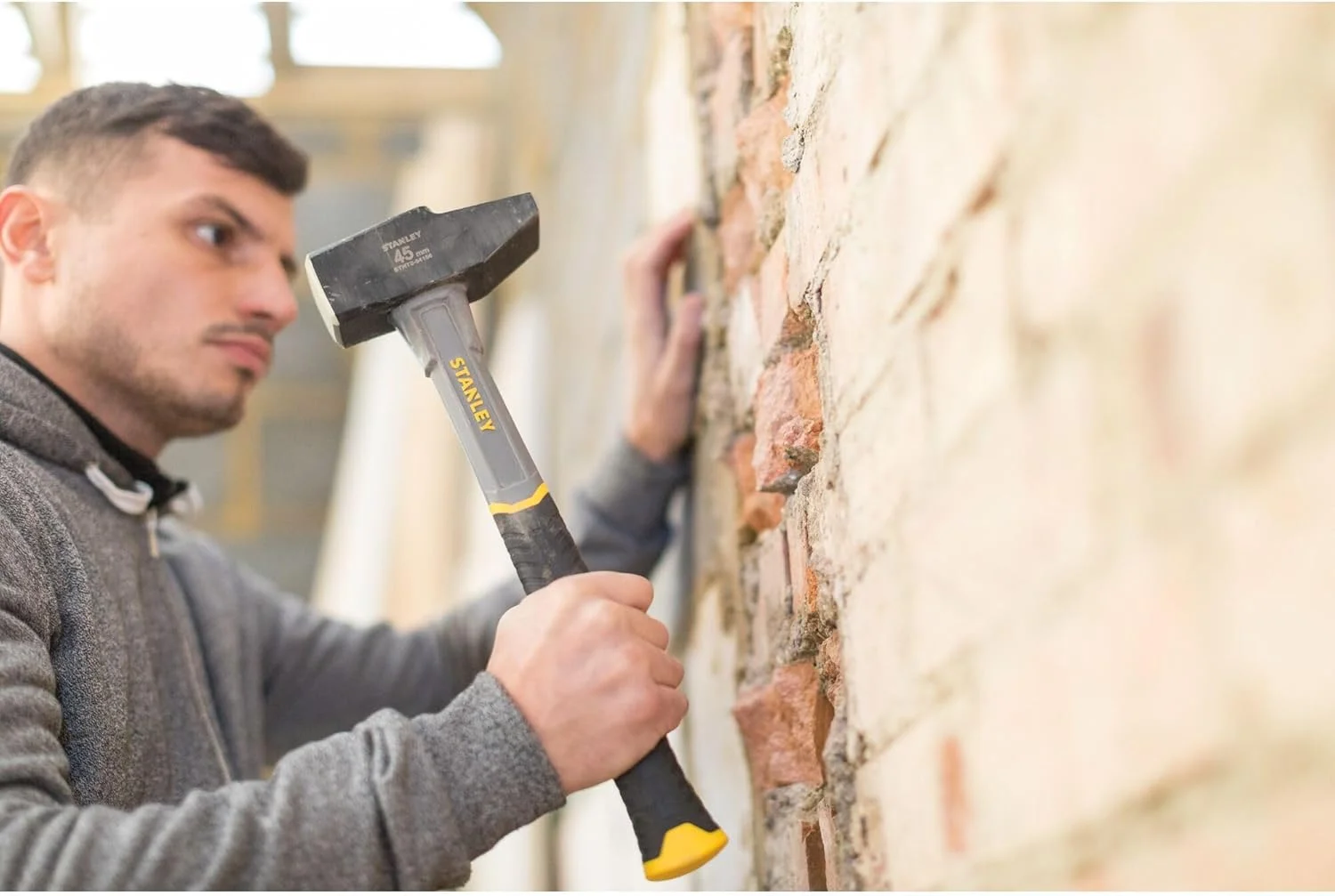 چکش مکانیکی استنلی STHT0-54129، 250 گرم - 25 میلی متر، مشکی چکش مکانیکی استنلی STHT0-54129، 250 گرم - 25 میلی متر، مشکی