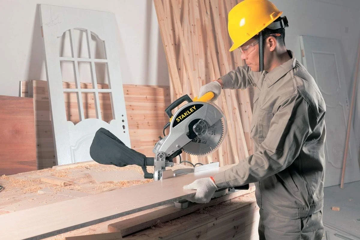 اره فارسی بر مرکب 10 اینچ استنلی مدل Stsm1510-b5