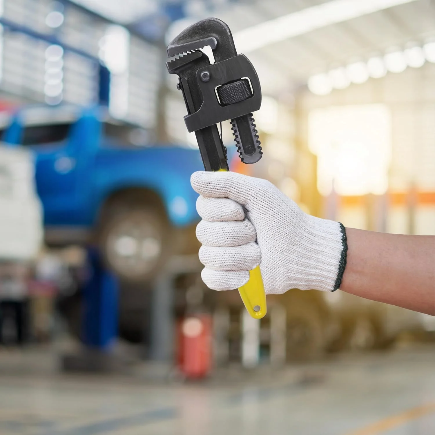 آچار لوله گیر استنلی مدل 71-642، سایز 12 اینچ/300 میلی متر، فک قابل تنظیم سریع، حداکثر دهانه فک 55 میلی متر، مناسب برای لوله کشی، ایده آل برای چرخاندن و نصب لوله های با سطوح گرد آچار لوله گیر استنلی مدل 71-642، سایز 12 اینچ/300 میلی متر، فک قابل تنظیم سریع، حداکثر دهانه فک 55 میلی متر، مناسب برای لوله کشی، ایده آل برای چرخاندن و نصب لوله های با سطوح گرد