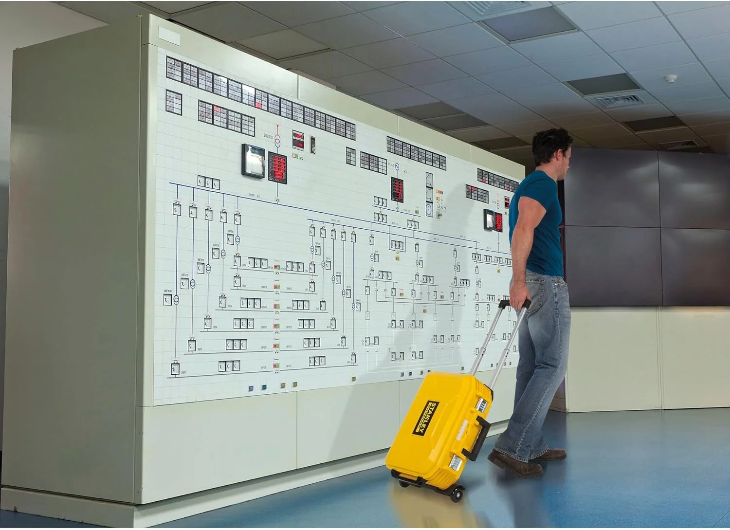 کیف ابزار چرخ‌دار استنلی FatMax®