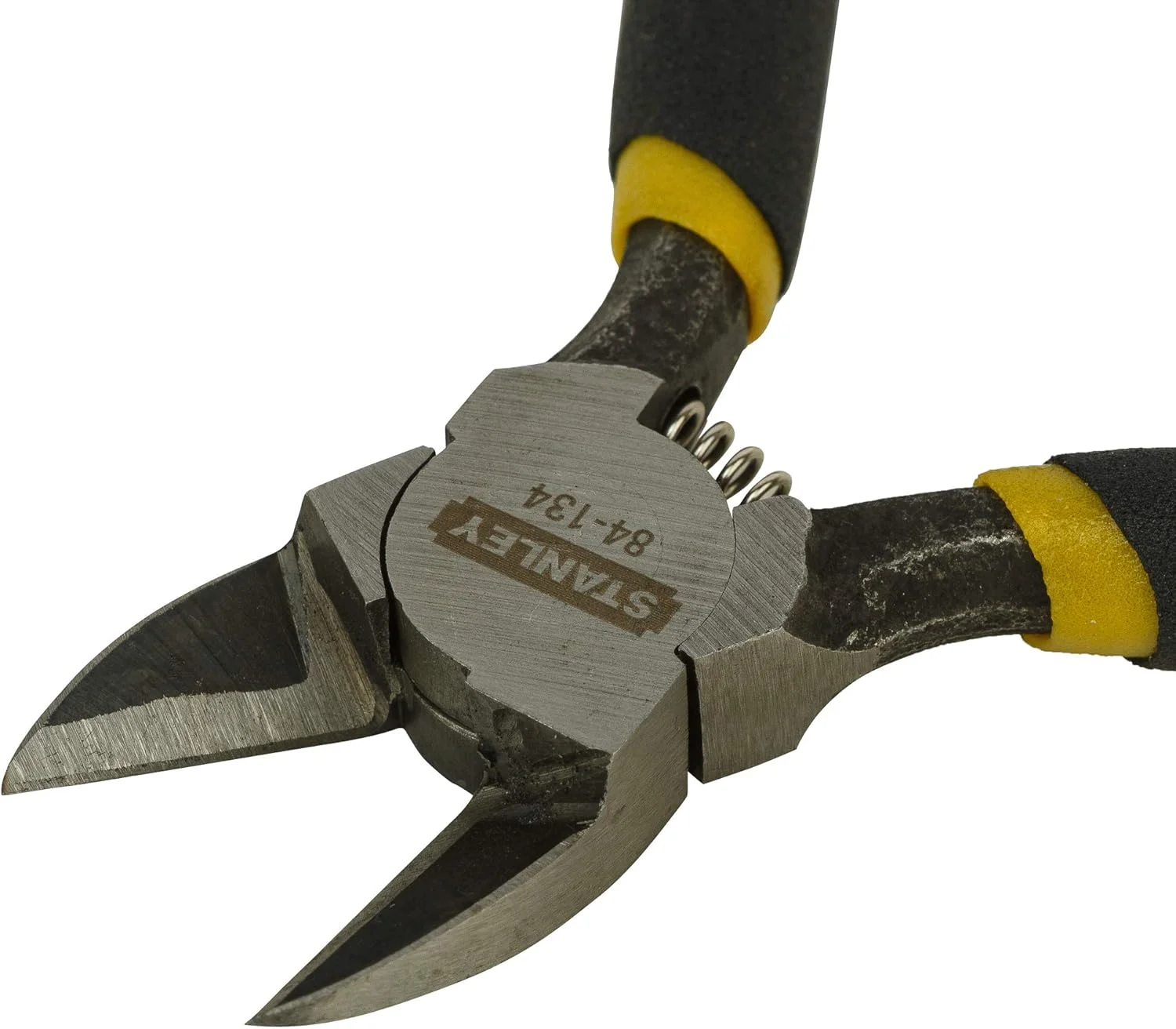 انبر سیم چین پلاستیکی 127 میلی متری استنلی مدل 84-134-1-23 سایز 5 انبر سیم چین پلاستیکی 127 میلی متری استنلی مدل 84-134-1-23 سایز 5