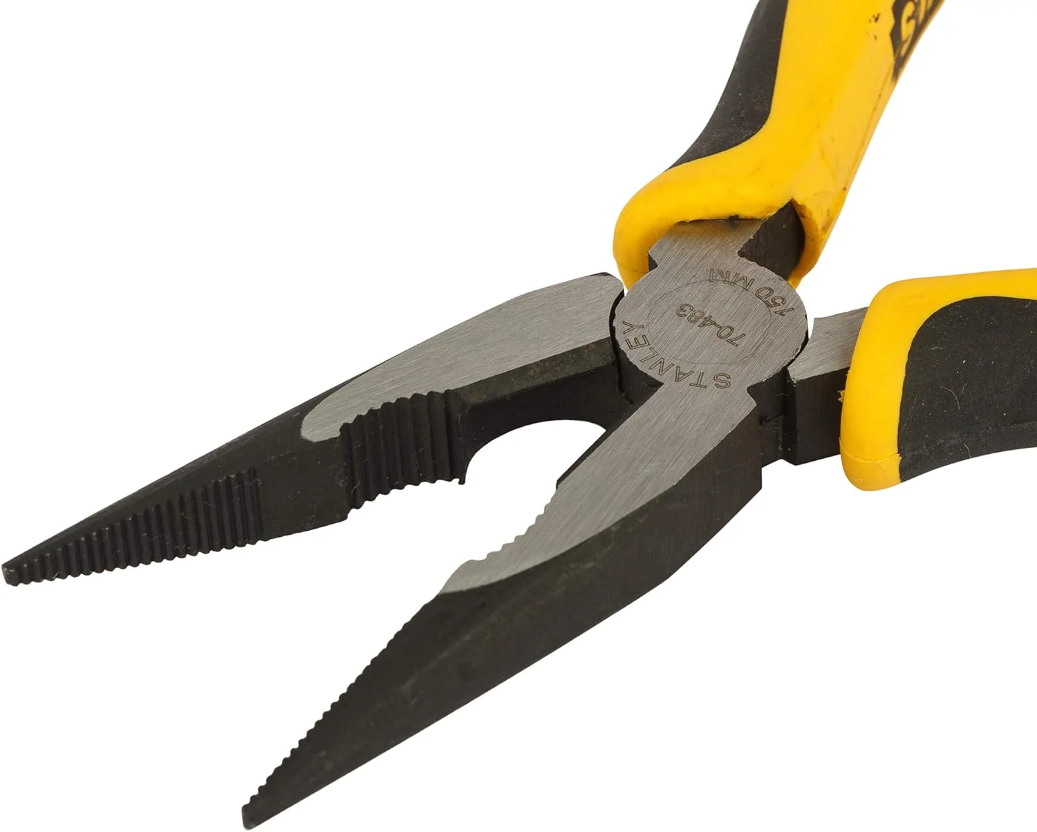 انبر دم باریک 6 اینچی استنلی مدل 70-483، روکش دو رنگ فولادی مقاوم، دسته Dynagrip با طراحی ارگونومیک و محافظ انگشت، فک های فولادی کربنی آهنگری شده با عملیات حرارتی کامل، مناسب برای برش سیم های نازک