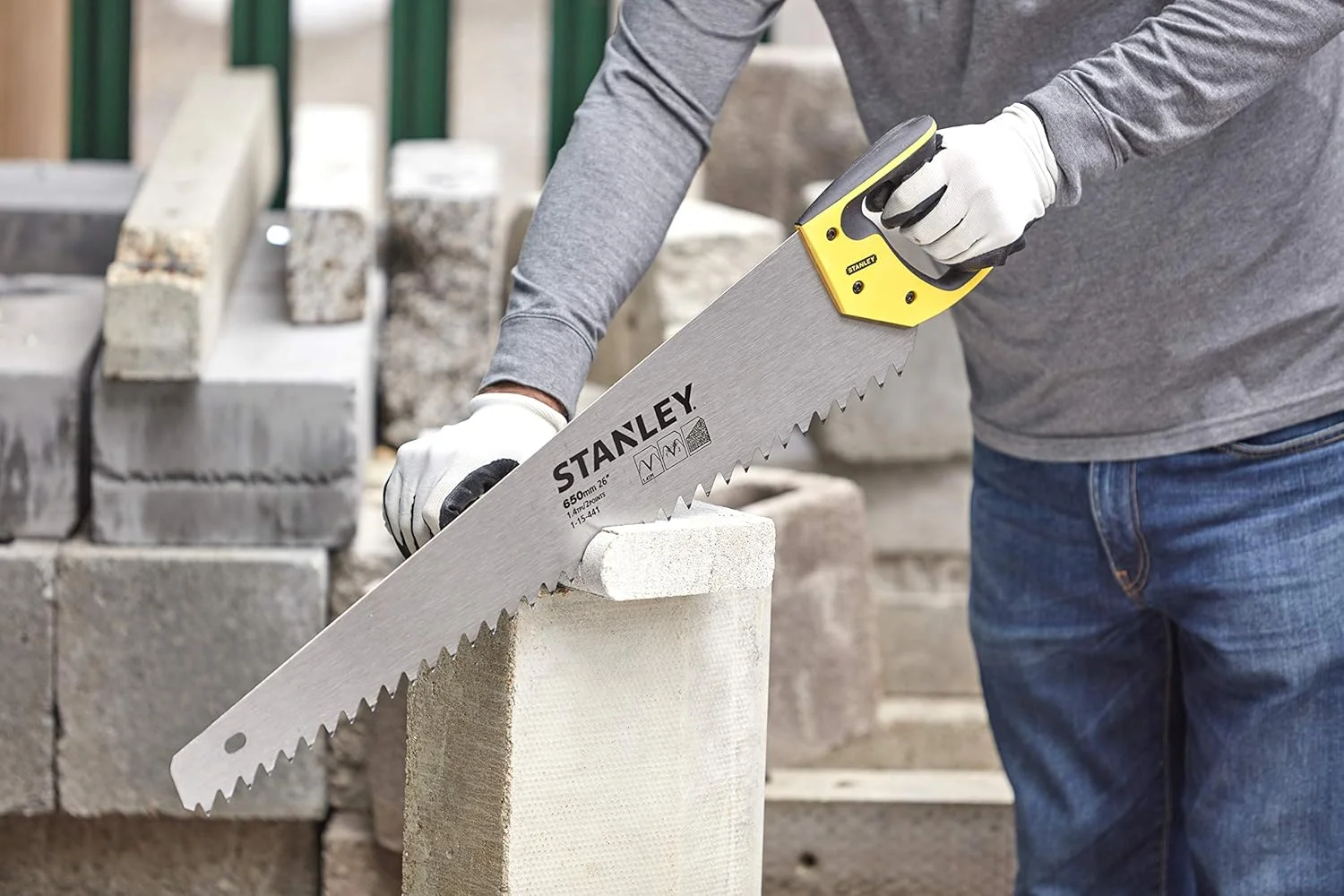 اره بتن هوادار استنلی مدل 1-15-441 با تیغه سخت شده 26 اینچ، نقره ای اره بتن هوادار استنلی مدل 1-15-441 با تیغه سخت شده 26 اینچ، نقره ای