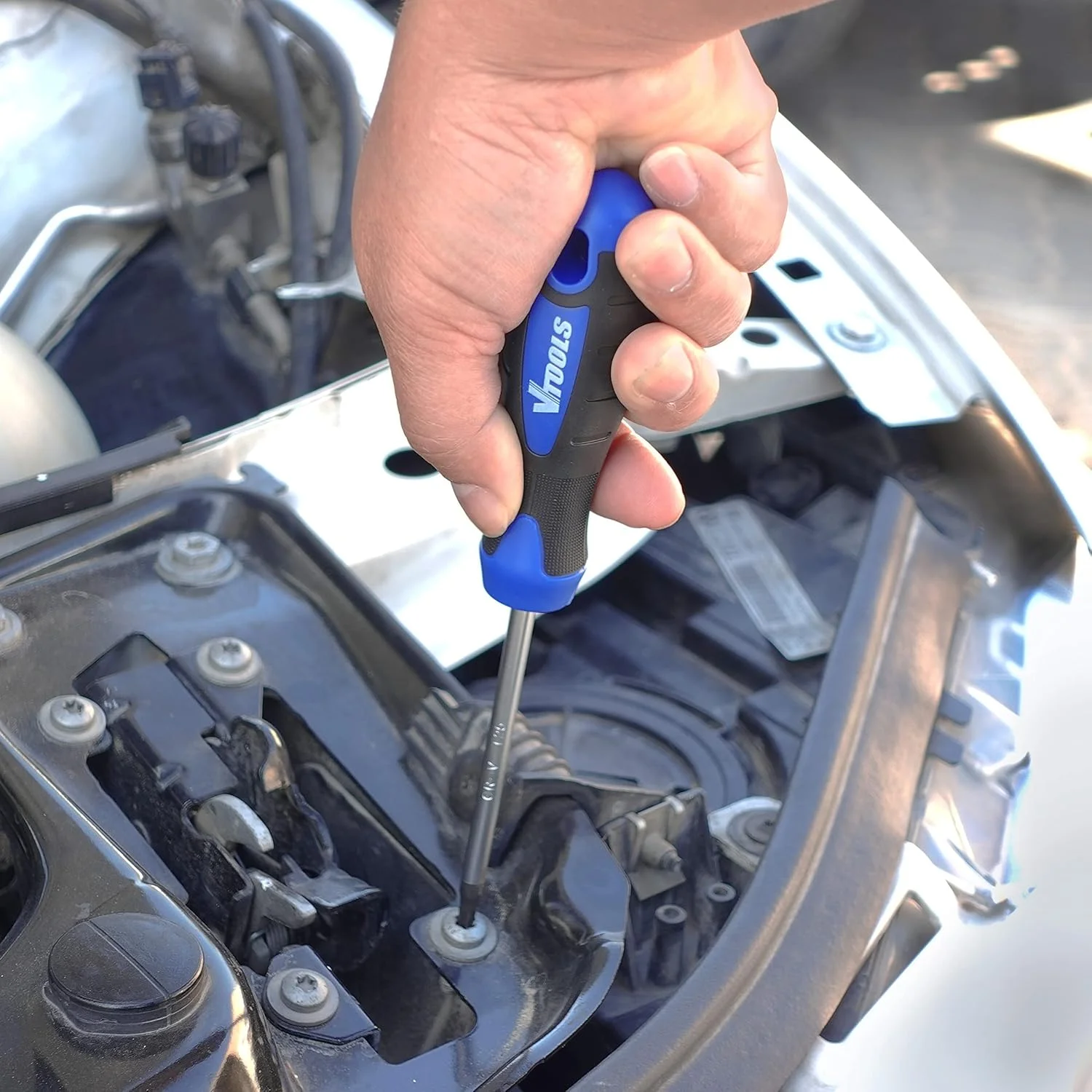 پیچ گوشتی ستاره ای VTOOLS T30 با نوک مشکی مغناطیسی و دسته ارگونومیک، پیچ گوشتی حرفه ای و چند منظوره، 30x100 میلی متر، ایده آل برای کار و استفاده در منزل، VT2203 پیچ گوشتی ستاره ای VTOOLS T30 با نوک مشکی مغناطیسی و دسته ارگونومیک، پیچ گوشتی حرفه ای و چند منظوره، 30x100 میلی متر، ایده آل برای کار و استفاده در منزل، VT2203