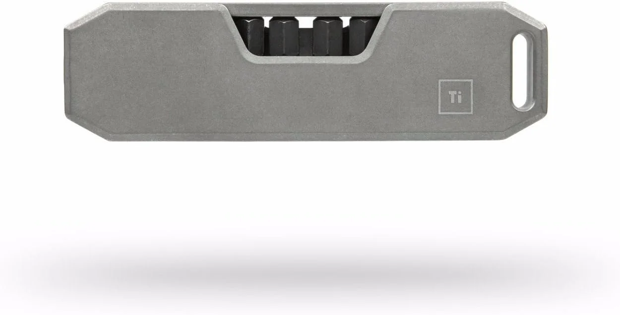 ابزار چندکاره جیبی Big Idea Design Bit Bar - تیتانیوم گرید 5 (سنگ شور) ابزار چندکاره جیبی Big Idea Design Bit Bar - تیتانیوم گرید 5 (سنگ شور)