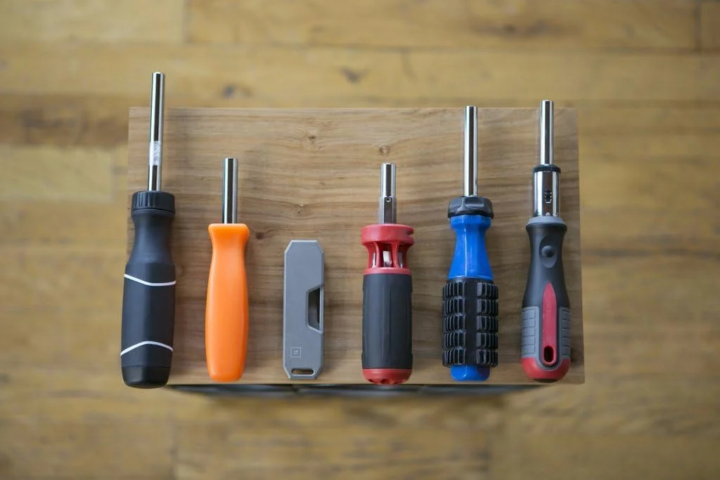 ابزار چندکاره جیبی Big Idea Design Bit Bar - تیتانیوم گرید 5 (سنگ شور) ابزار چندکاره جیبی Big Idea Design Bit Bar - تیتانیوم گرید 5 (سنگ شور)