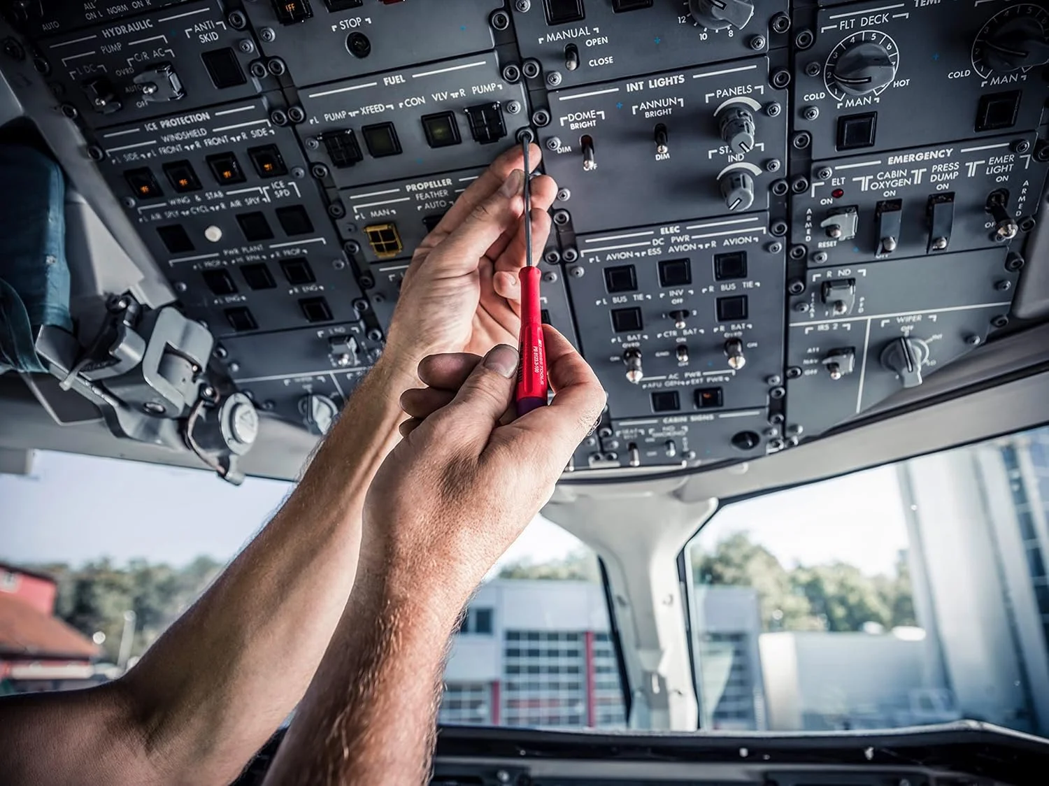 مجموعه پیچ گوشتی الکترونیکی PB Swiss Tools مدل PB 8620 | ساخت سوئیس | مجموعه 4 عددی پیچ گوشتی دقیق مکانیکی دوسو / چهارسو برای تنظیمات ظریف مجموعه پیچ گوشتی الکترونیکی PB Swiss Tools مدل PB 8620 | ساخت سوئیس | مجموعه 4 عددی پیچ گوشتی دقیق مکانیکی دوسو / چهارسو برای تنظیمات ظریف