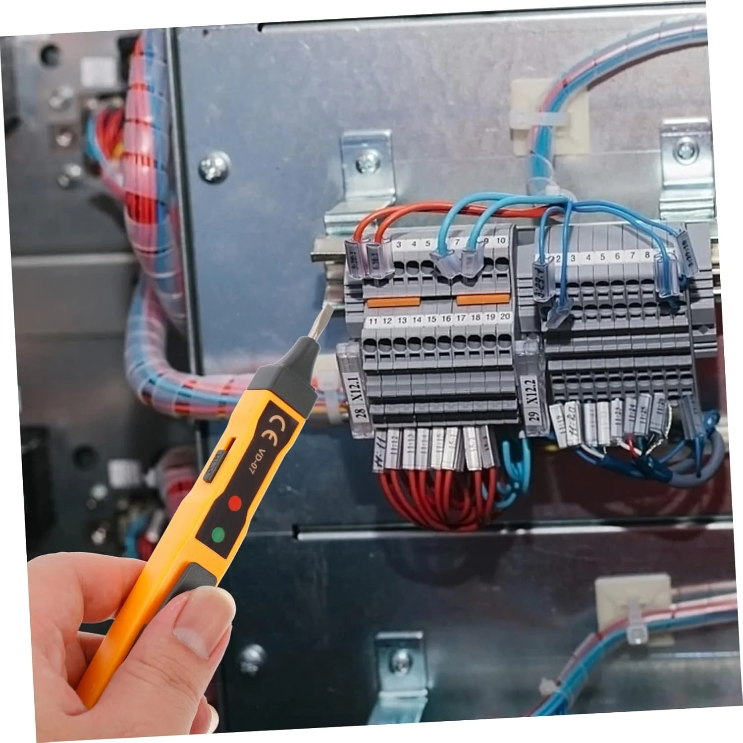 مداد تست ولتاژ LAKIKA، تستر ولت متر، تستر سیم برق دار، قلم تست الکتریکی، قلم تشخیص ولتاژ غیر تماسی، قلم تستر DC، قلم برق غیر تماسی، تستر ولتاژ غیر تماسی