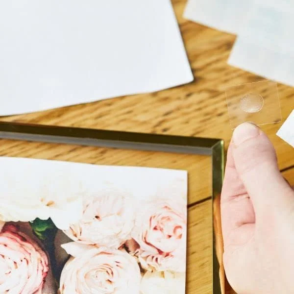 چسب نقطه ای Bostik – چسب های دو طرفه قابل جابجایی، برای چسباندن فوری و کارهای دستی، استفاده آسان، بدون کثیف کاری، شفاف، 64 عدد چسب نقطه ای