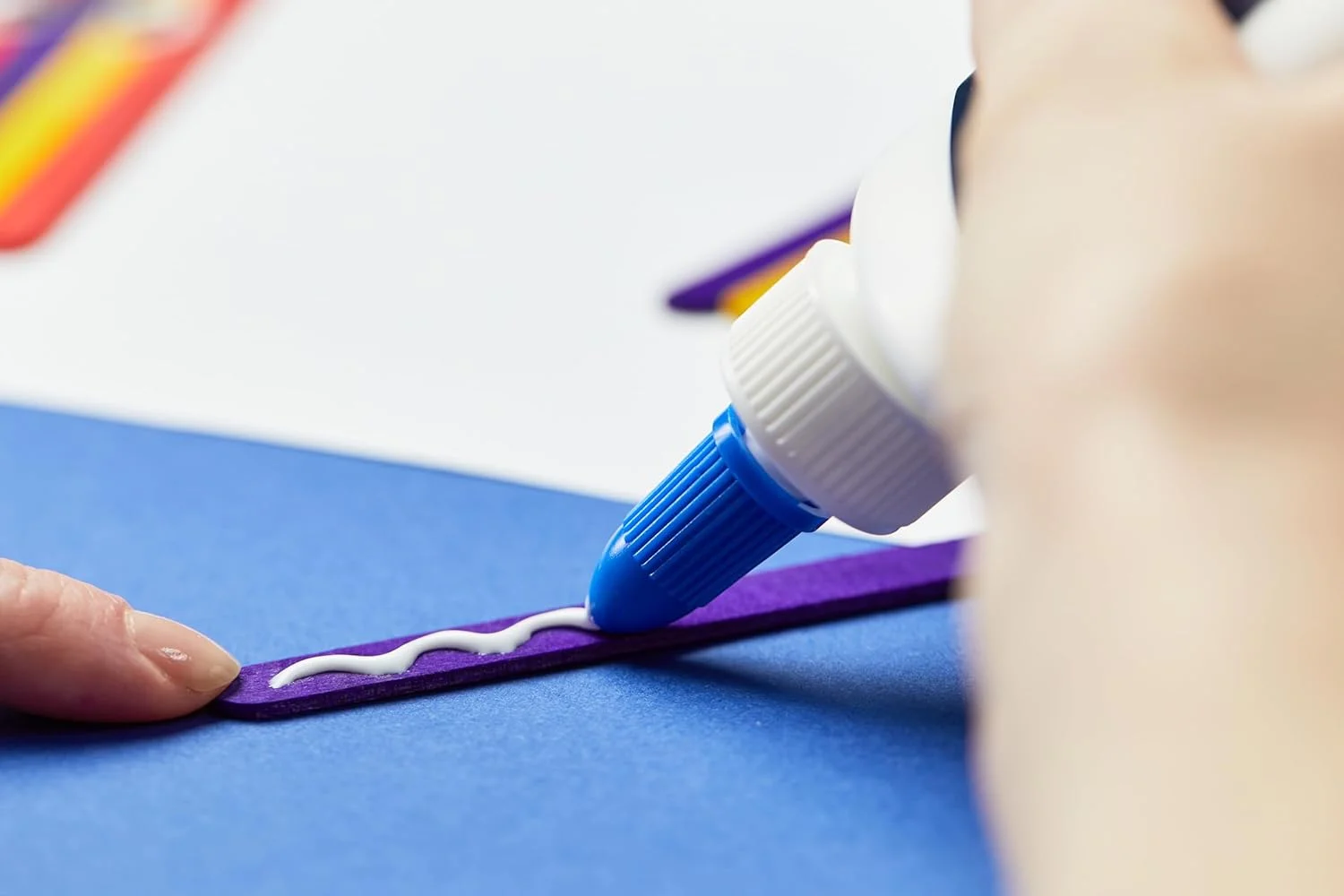 چسب PVA باستیک 118 میلی لیتر در بطری پلاستیکی