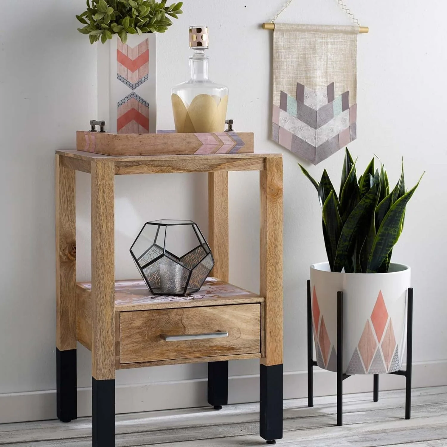 چسب، لاک و پرداخت نهایی مات ماد پاج، ۴۷۳ میلی لیتر چسب، لاک و پرداخت نهایی مات ماد پاج، ۴۷۳ میلی لیتر