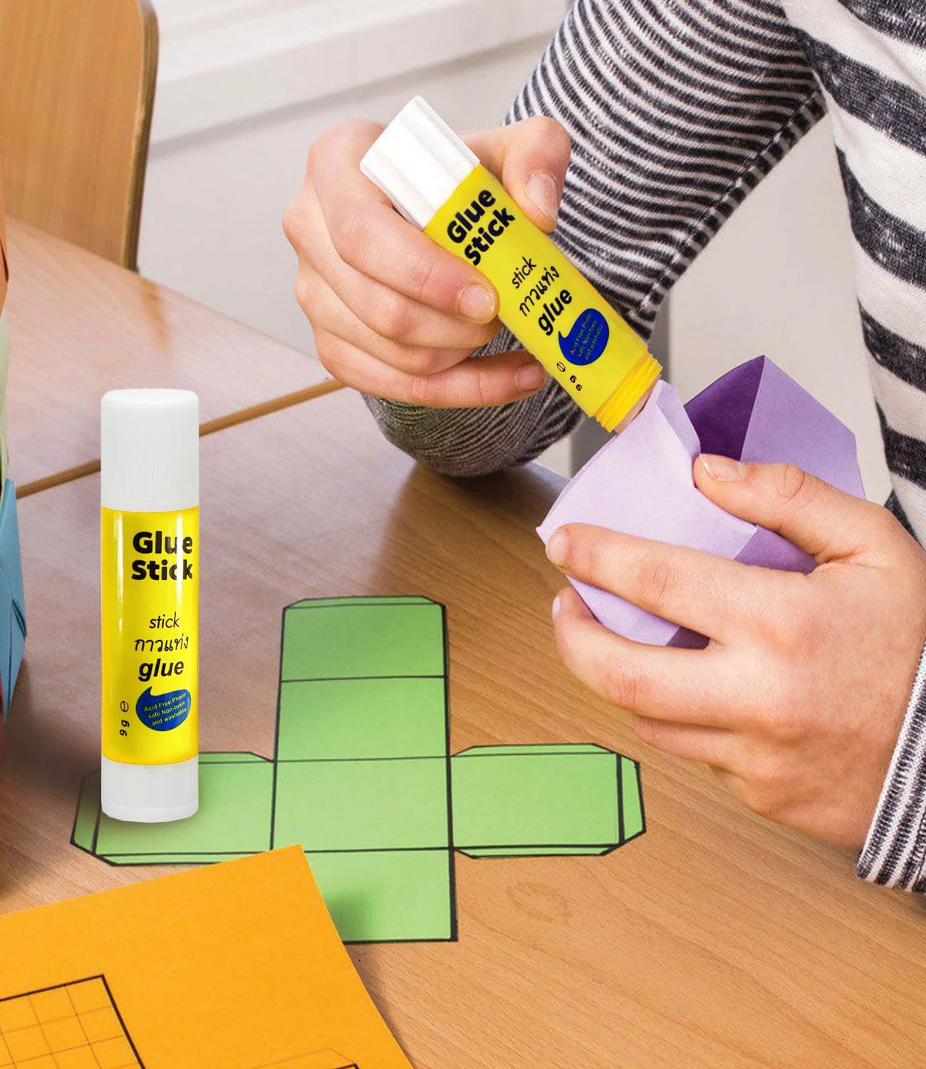 چسب ماتیکی دائمی 9 گرمی - بسته 24 عددی (مجموع 216 گرم) - چسبندگی قوی، خشک شدن سریع، غیر سمی، بدون حلال، چسب قابل شستشو - ایمن برای کودکان و بزرگسالان، ایده آل برای مدرسه، دفتر، صنایع دستی و پروژه های خانگی