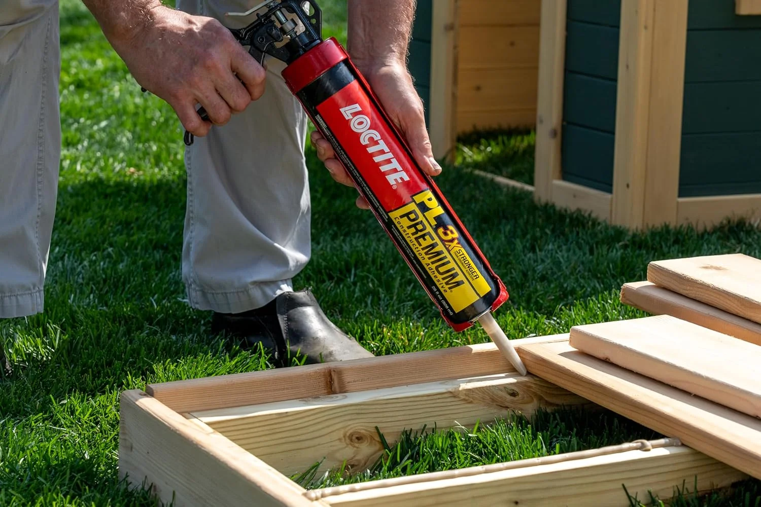 چسب ساختمانی پلی یورتان Loctite PL Premium، چسب ساختمانی چند منظوره برای چوب، بتن، سنگ، فلز و موارد دیگر - 295 میلی لیتر، کارتریج، 1 عدد چسب ساختمانی پلی یورتان Loctite PL Premium، چسب ساختمانی چند منظوره برای چوب، بتن، سنگ، فلز و موارد دیگر - 295 میلی لیتر، کارتریج، 1 عدد