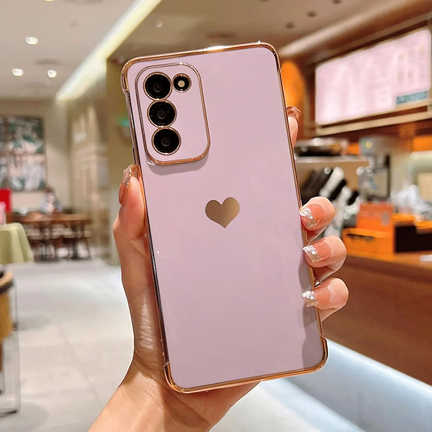 قاب گوشی سامسونگ گلکسی اس 20 اف ای 5G فیلا، روکش طلایی لوکس طرح قلب کوچک زیبا در کنار، محافظ دوربین، پوشش ضربه گیر سیلیکونی نرم (بنفش)