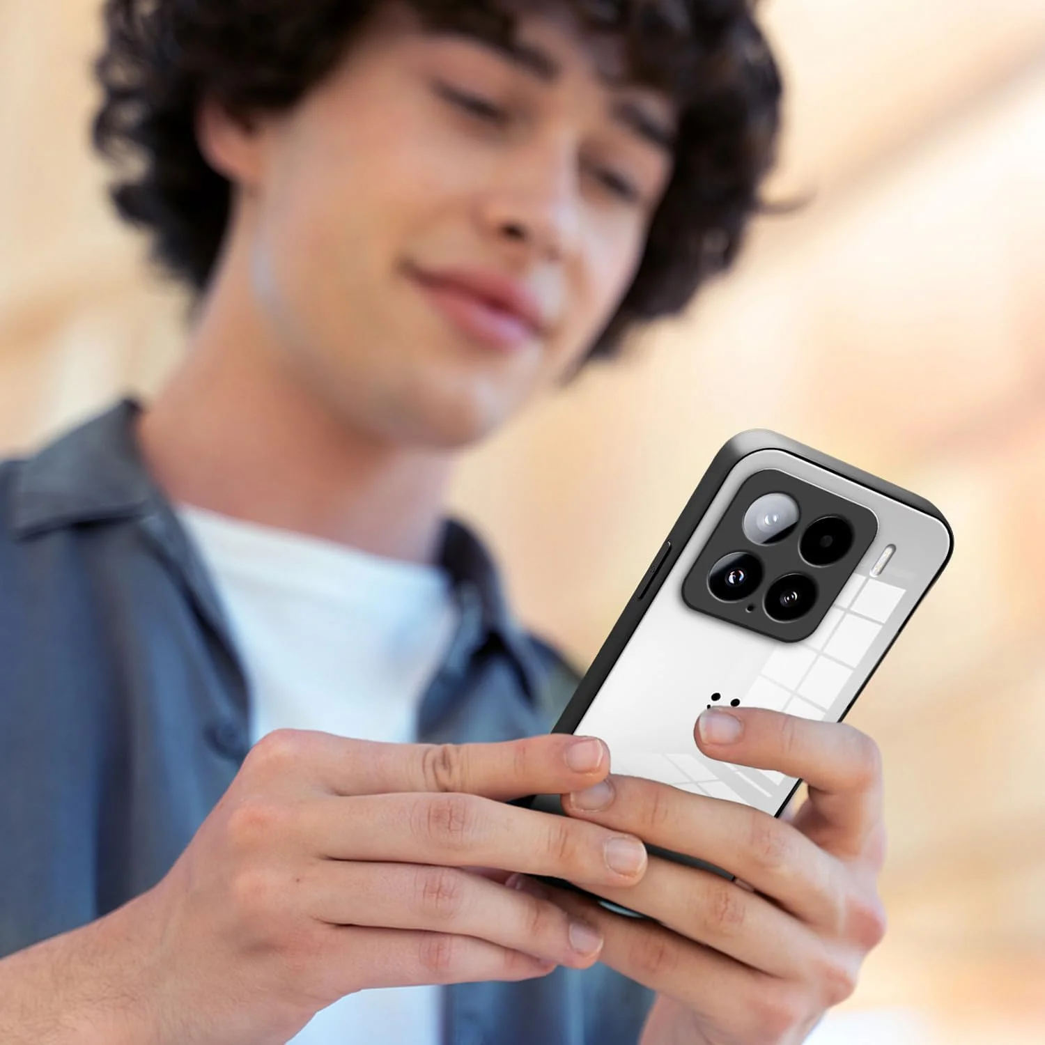 قاب گوشی XINYEXIN برای شیائومی 15 5G، کاور گوشی شیشه ای گرادیانی، ضد ضربه و ضد خش، فوق العاده نازک - مشکی قاب گوشی XINYEXIN برای شیائومی 15 5G، کاور گوشی شیشه ای گرادیانی، ضد ضربه و ضد خش، فوق العاده نازک - مشکی