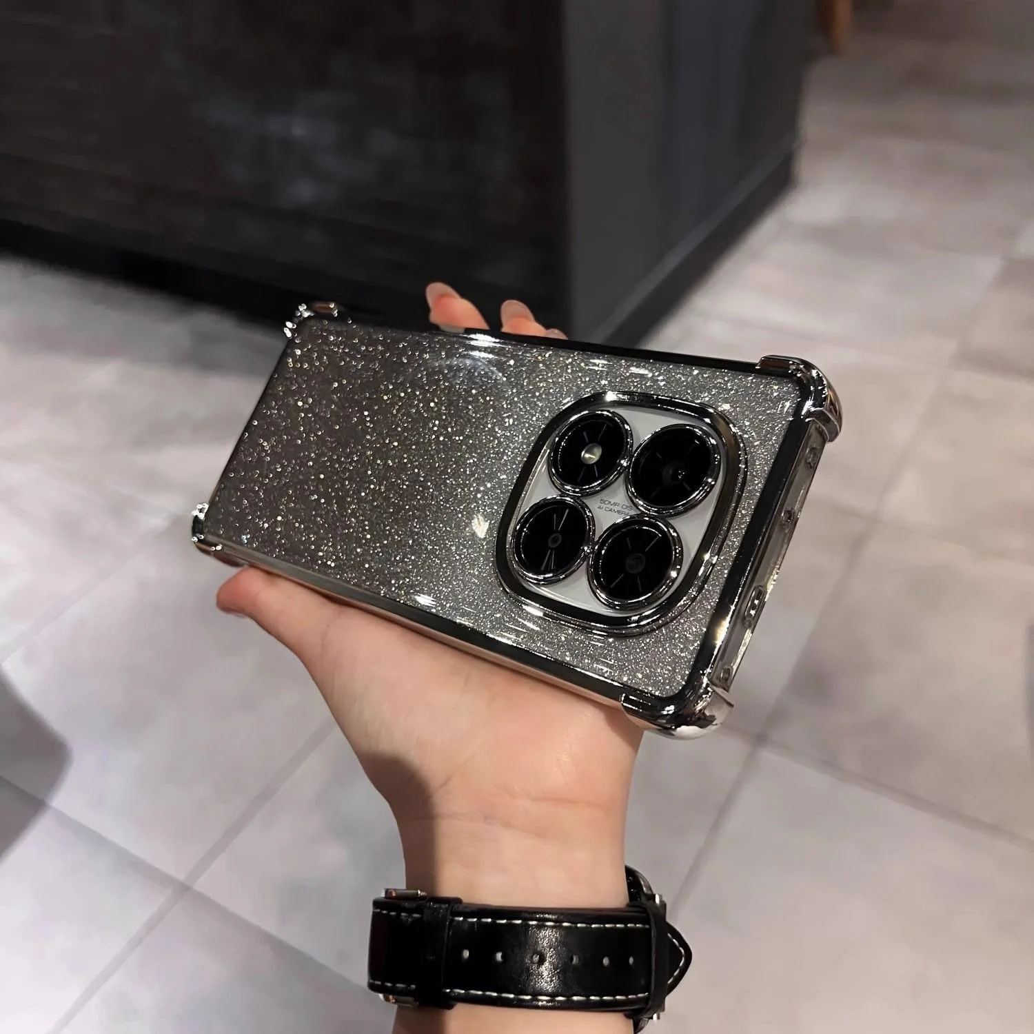 قاب محافظ گوشی شیائومی ردمی نوت 14 پرو پلاس 5G / پوکو X7 5G، طرح گرادیان درخشان، محافظت چهار گوشه، فوق العاده نازک، فوق العاده سبک، همراه با محافظ لنز دوربین (نقره ای)