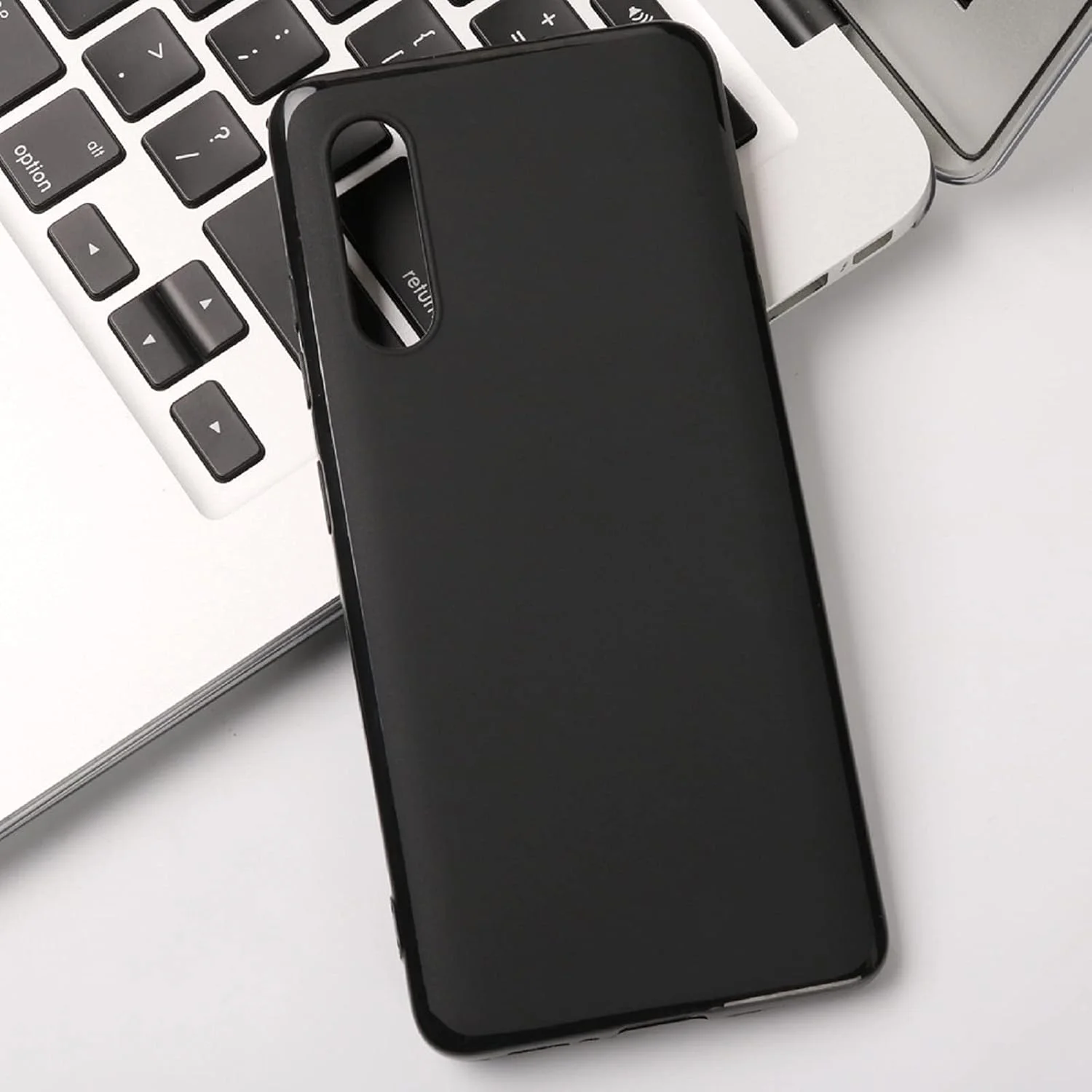 قاب گوشی سازگار با نوکیا XR21، محافظ گوشی، محافظ ضد ضربه، آستین گوشی ضد گرد و غبار، طرح گرافیتی گوزن، جنس TPU، هدیه