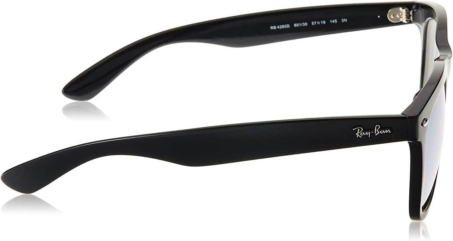 عینک آفتابی ری-بن مدل West Coast مناسب آقایان و بانوان عینک آفتابی ری-بن مدل West Coast مناسب آقایان و بانوان