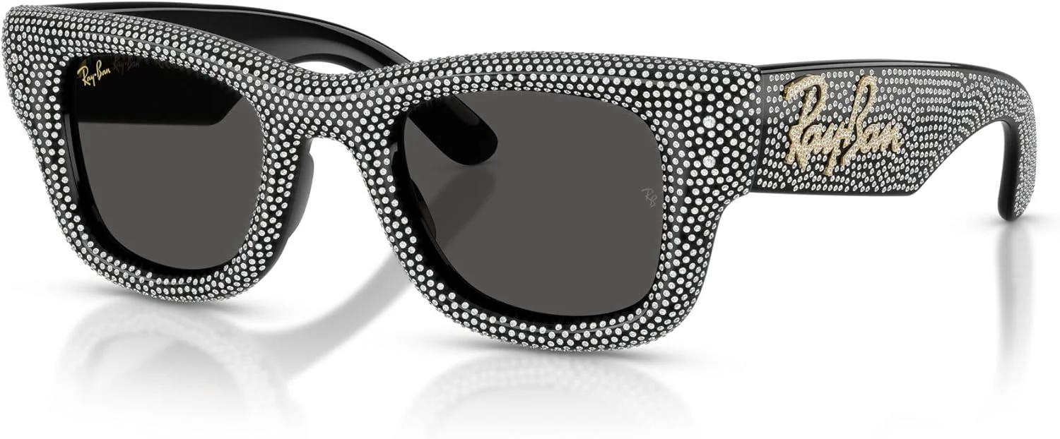 عینک آفتابی مربعی ری-بن مدل RB4940BP Wayfarer Puffer Collection اثر A$AP Rocky، مشکی با سنگ‌فرش نگین/خاکستری تیره، 47 میلی‌متر