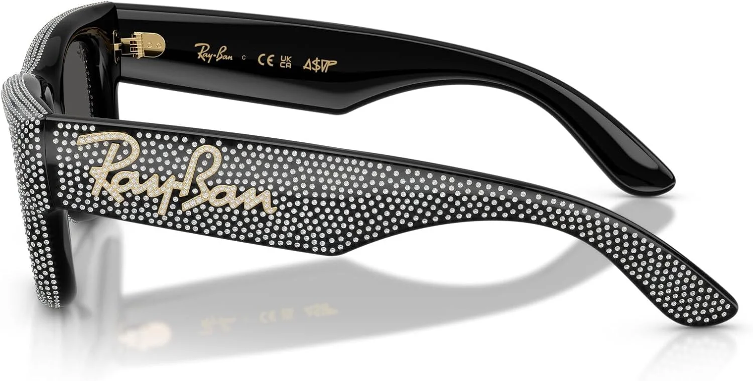 عینک آفتابی مربعی ری-بن مدل RB4940BP Wayfarer Puffer Collection اثر A$AP Rocky، مشکی با سنگ‌فرش نگین/خاکستری تیره، 47 میلی‌متر