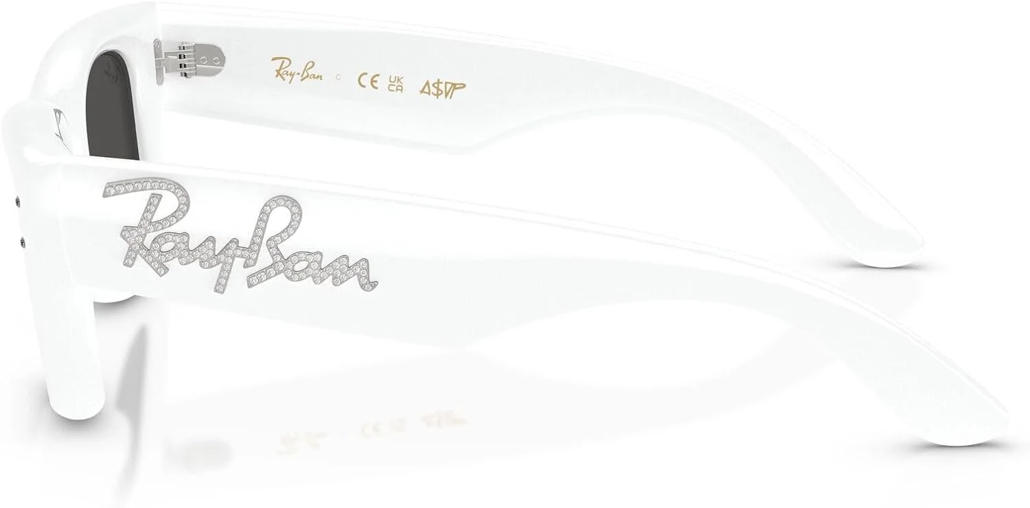 عینک آفتابی مربعی ری بن مدل RB4940B Wayfarer Puffer Blacked Out Collection از A$AP Rocky، سفید با نگین/خاکستری تیره، 47 میلی متر