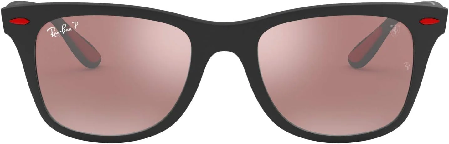 عینک آفتابی ری بن مدل Man پلاستیکی مناسب برای آقایان و بانوان عینک آفتابی ری بن مدل Man پلاستیکی مناسب برای آقایان و بانوان