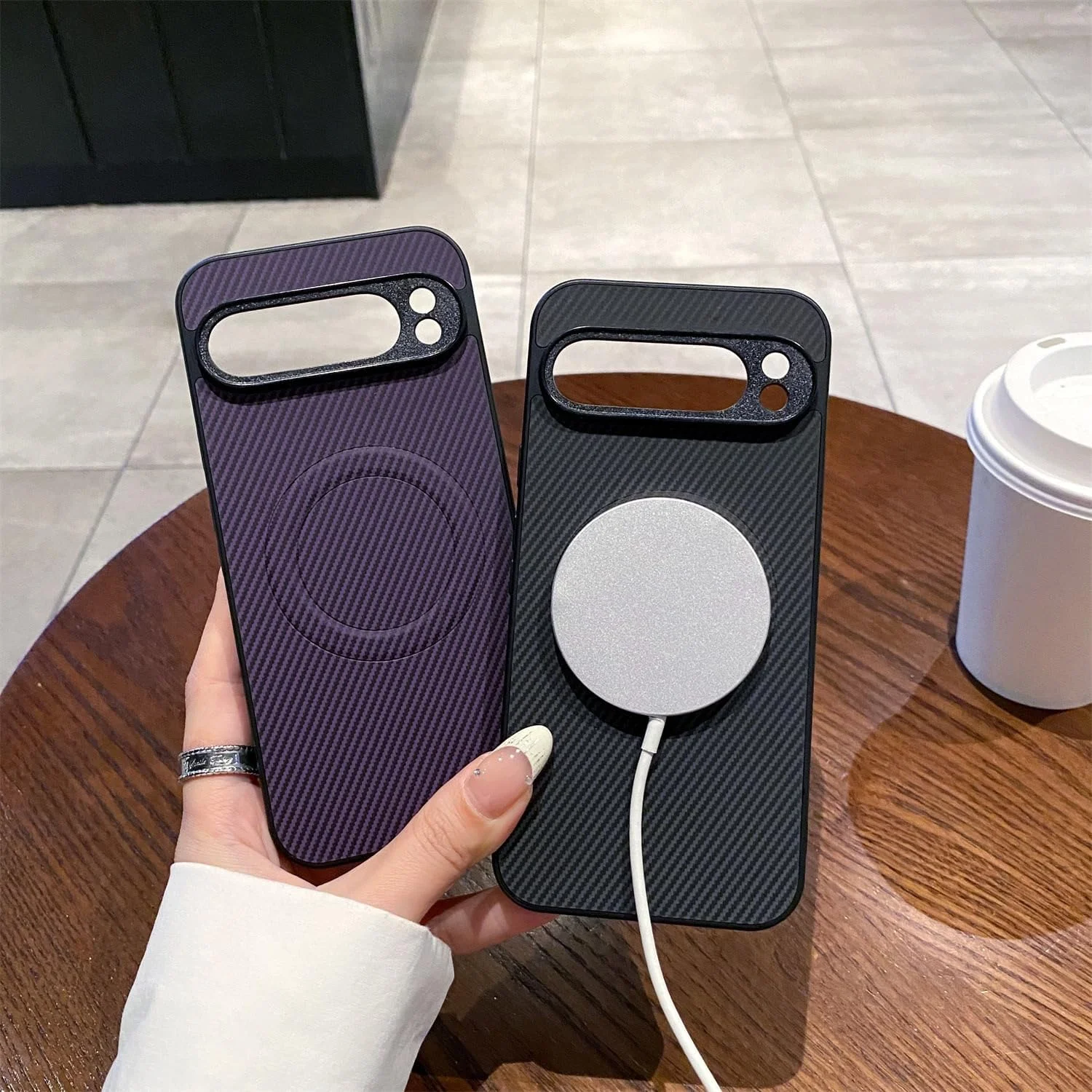 قاب محافظ مغناطیسی گوشی گوگل پیکسل 9a، بافت فیبر کربنی، باریک، سبک، محافظت نظامی، ضربه گیر نرم، مشکی