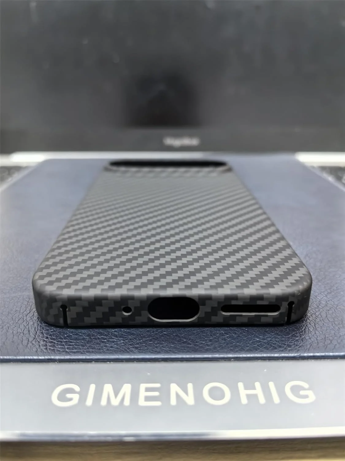 قاب محافظ فوق باریک فیبر آرامید واقعی GIMENOHIG برای گوشی های گوگل پیکسل 9/9 پرو، نرم، بادوام و مقاوم با ضربه گیر کربنی