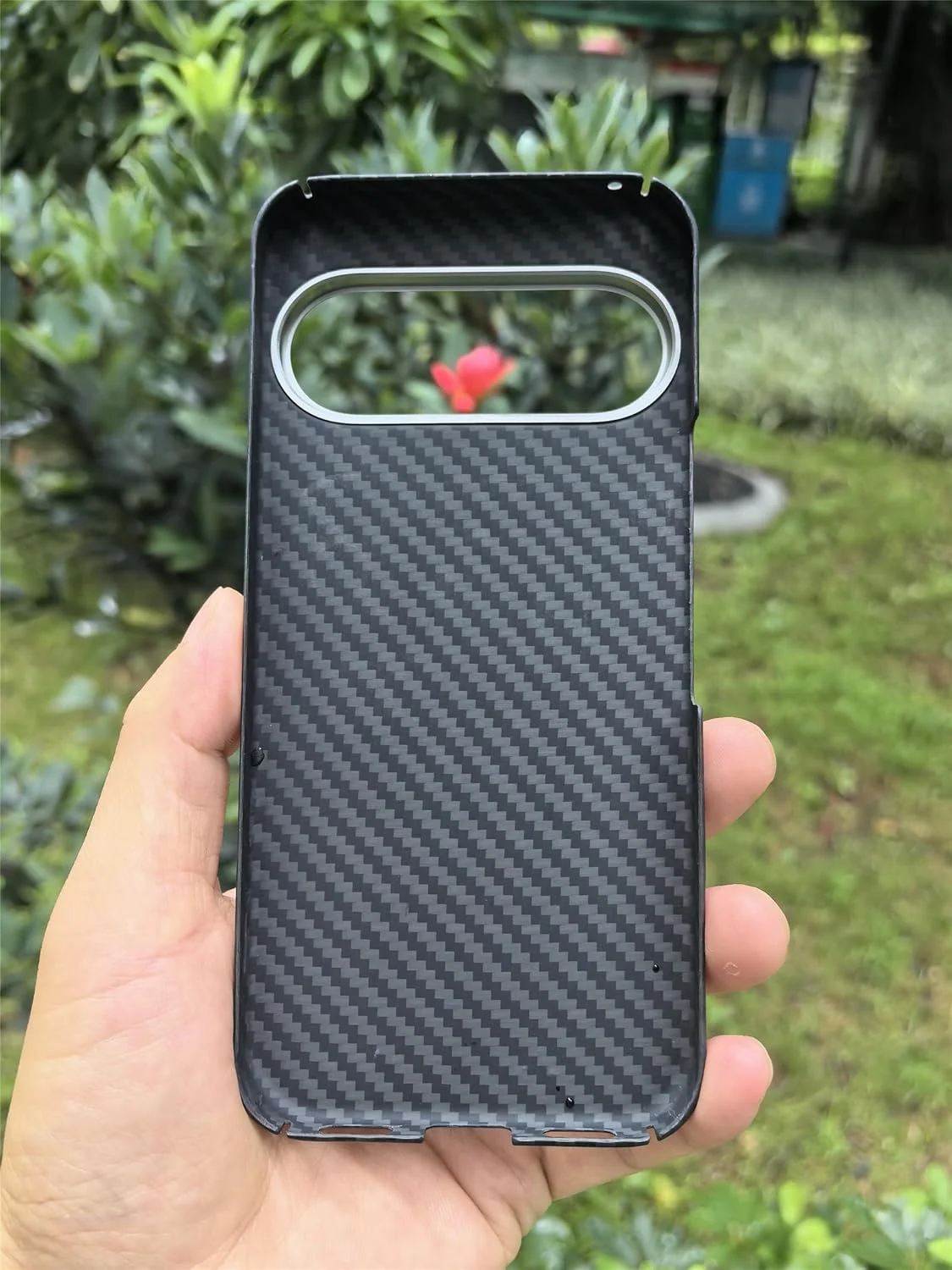 قاب محافظ فیبر آرامید کربنی برای گوگل پیکسل 10 پرو ایکس ال، ساخته شده از مواد آرامید و آلیاژ آلومینیوم، محافظ لنز فلزی، طراحی مدرن - مشکی