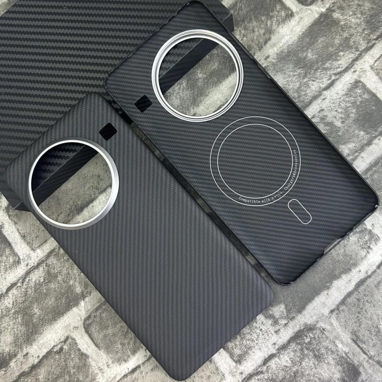 قاب فیبر کربن واقعی Gruattreay سازگار با Oneplus 13 5G، کاور پشتی فوق العاده نازک آرامید فیبر ضد ضربه برای قاب تلفن مغناطیسی Oneplus 13 (مشکی)