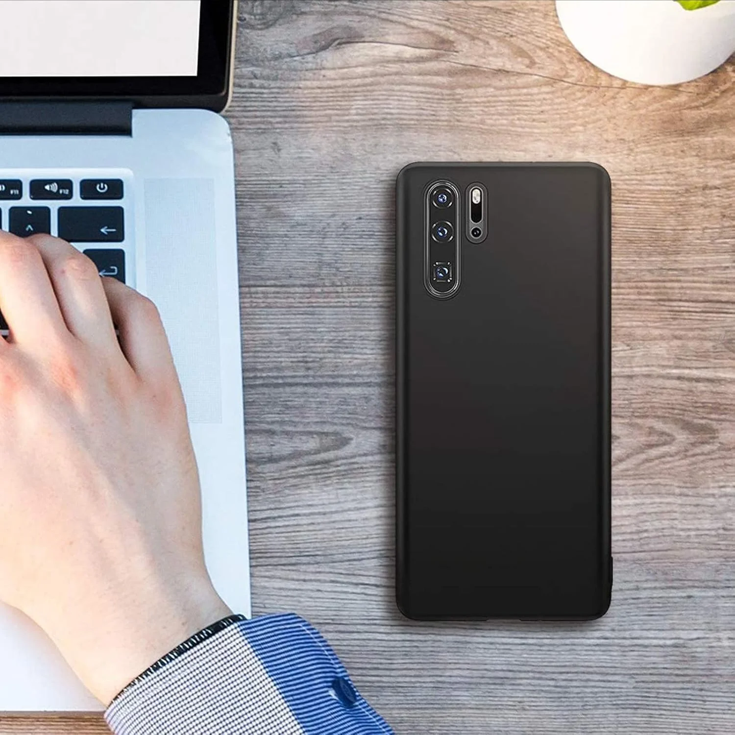 کاور باریک مشکی سازگار با هوآوی P30 پرو CooLoly کاور باریک مشکی سازگار با هوآوی P30 پرو CooLoly