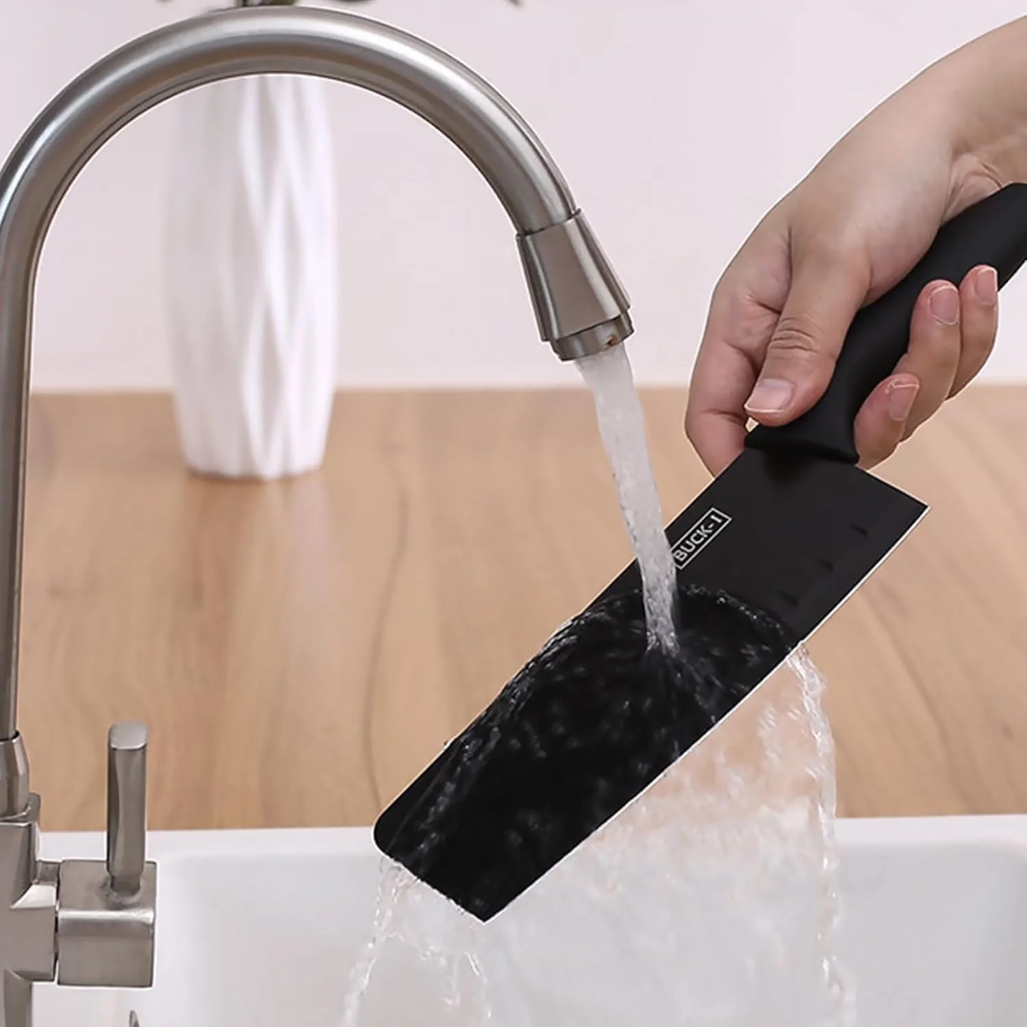 ست چاقوی آشپزخانه 7 تکه به همراه تخته خردکن، استند چاقو، چاقوهای استیل ضد زنگ، قیچی و رنده - تیغه های نچسب، ست چاقوی آشپزی برای استفاده خانگی و حرفه ای